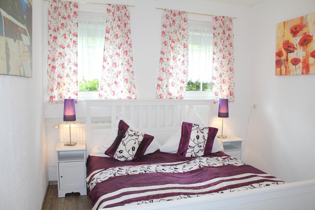 Ferienwohnung Vulkaneifel Daun Bilik gambar